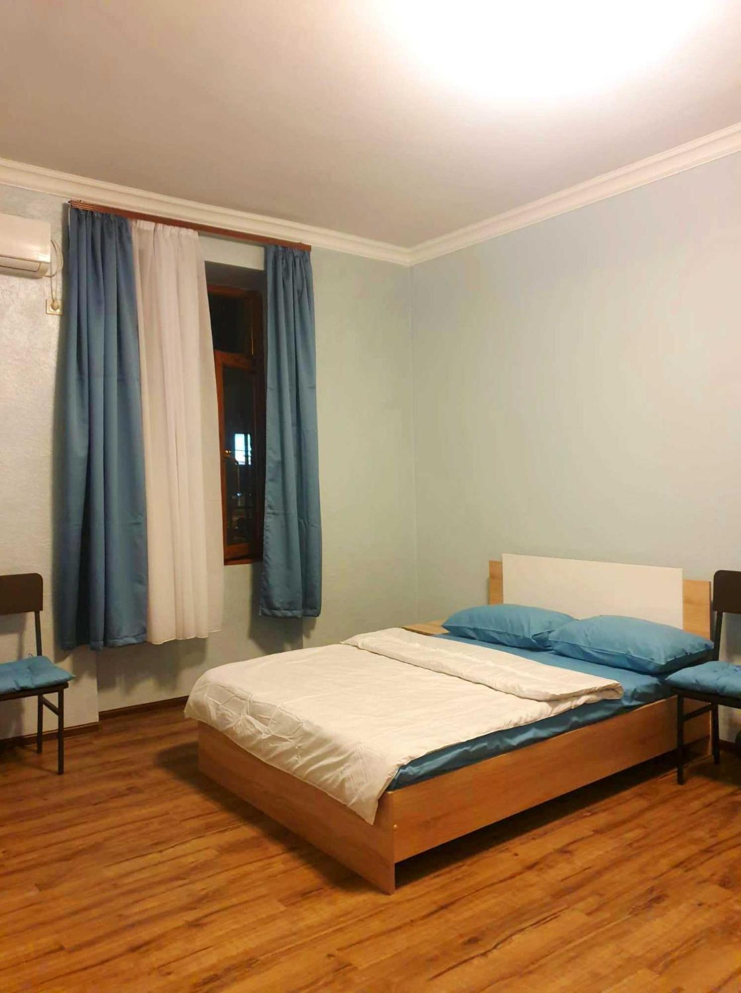 Apartment Near Sasundci Davit Metro Station Erivan Exterior foto